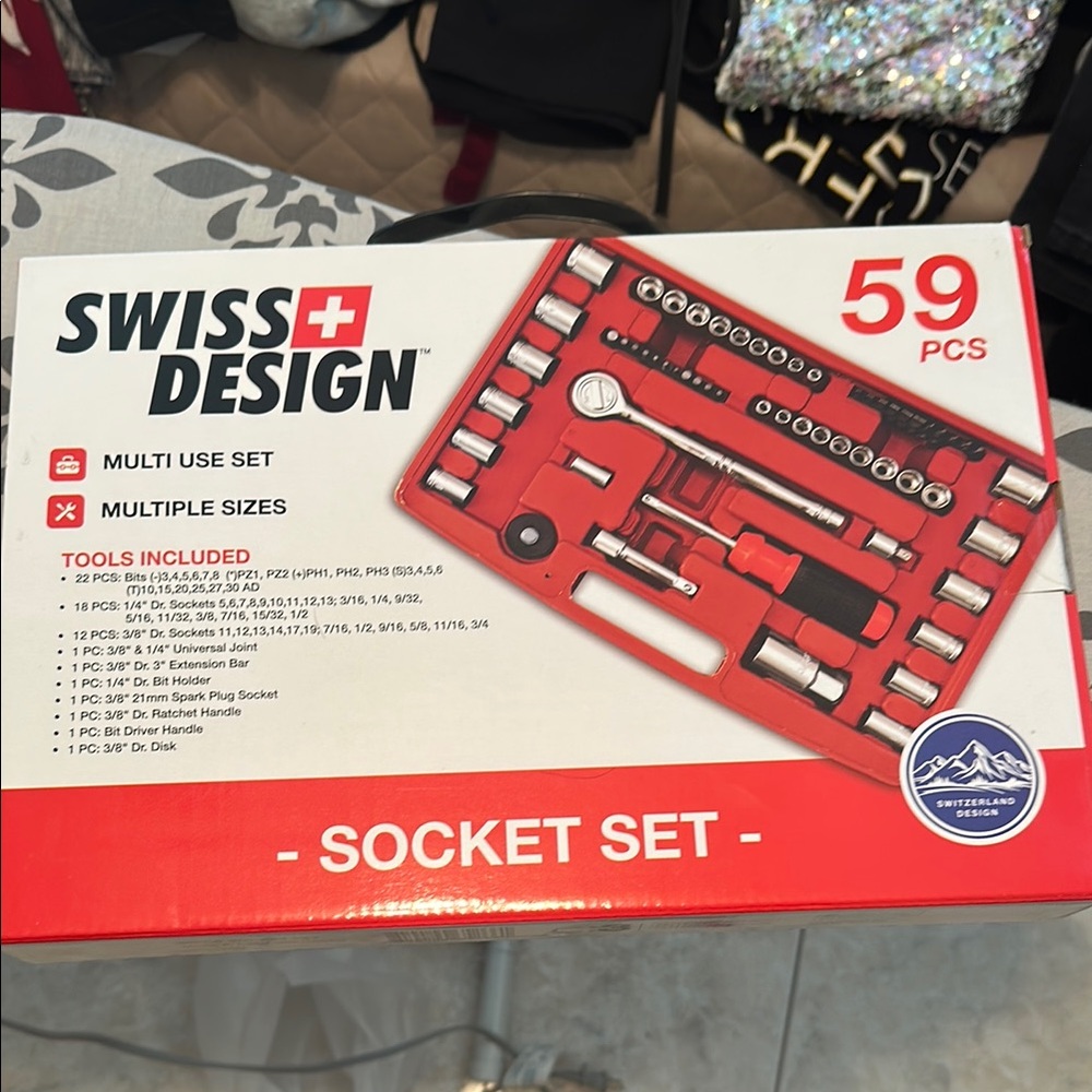 Red Socket Set - 59 PCS